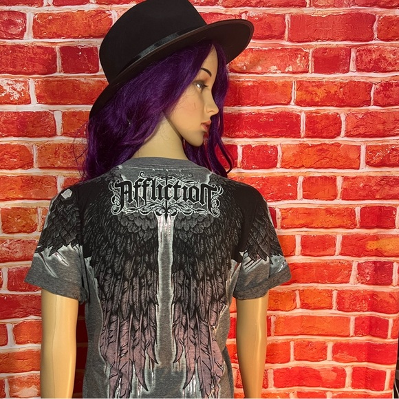Affliction Women’s T-Shirt - Picture 7 of 14